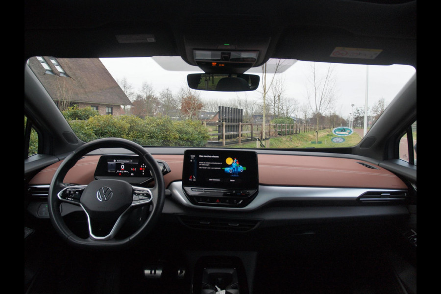 Volkswagen ID.4 Family 77 kWh | Panoramadak | Camera | Sfeerverlichting | Apple Carplay | Cruise Control |