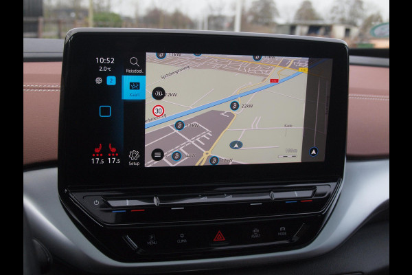 Volkswagen ID.4 Family 77 kWh | Panoramadak | Camera | Sfeerverlichting | Apple Carplay | Cruise Control |