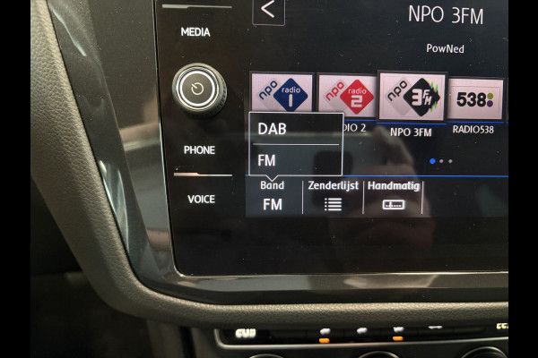 Volkswagen Tiguan 1.5 TSi 150pk DSG Highline Business R-Line CAMERA/VIRTUAL/20INCH/ORYX WHITE PEARL