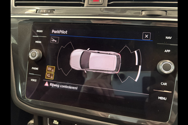 Volkswagen Tiguan 1.5 TSi 150pk DSG Highline Business R-Line CAMERA/VIRTUAL/20INCH/ORYX WHITE PEARL