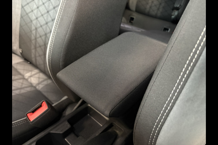 Volkswagen Taigo 1.0 TSi DSG R-Line Business SCHUIFDAK/KEYLESS/CAMERA/18INCH/DODEHOEK/ADAPT.CRUISE