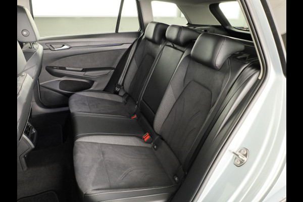 Volkswagen Golf variant Life Business 1.5 TSI 85 kW / 116 pk Variant 6 ver Navigatie | Extra getint glas | Verlengde garantie