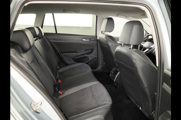 Volkswagen Golf variant Life Business 1.5 TSI 85 kW / 116 pk Variant 6 ver Navigatie | Extra getint glas | Verlengde garantie