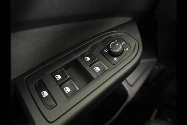 Volkswagen Golf variant Life Business 1.5 TSI 85 kW / 116 pk Variant 6 ver Navigatie | Extra getint glas | Verlengde garantie