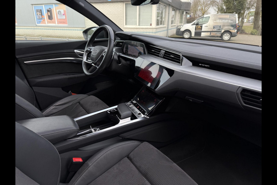 Audi e-tron Sportback 55 quattro S edition 95 kWh | SoH 87% | Trekhaak | Panorama | Camera |