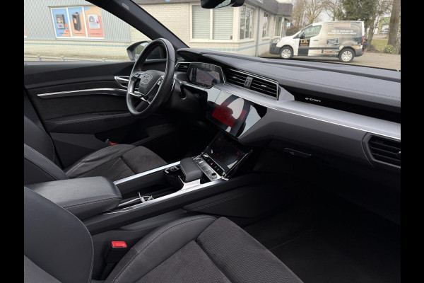 Audi e-tron Sportback 55 quattro S edition 95 kWh | SoH 87% | Trekhaak | Panorama | Camera |