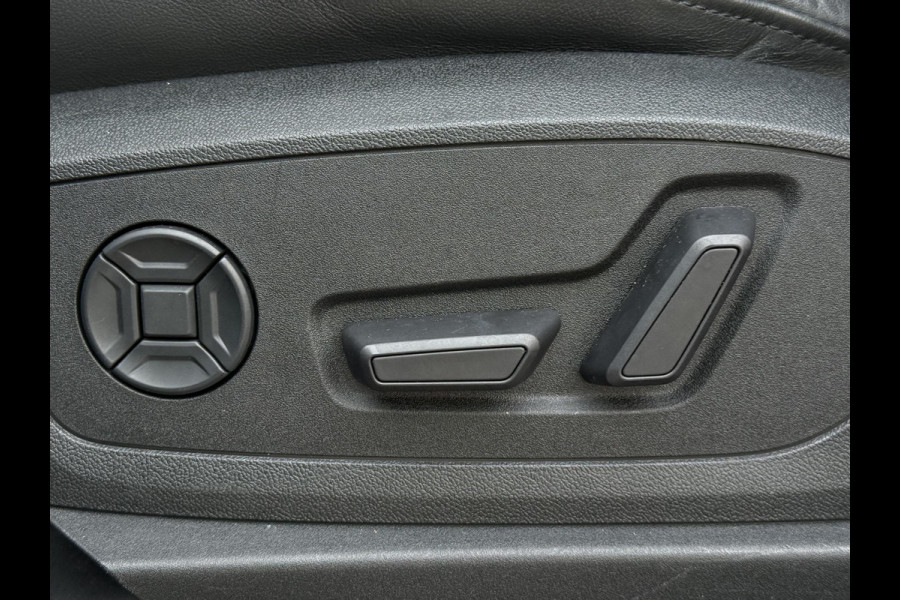 Audi e-tron Sportback 55 quattro S edition 95 kWh | SoH 87% | Trekhaak | Panorama | Camera |