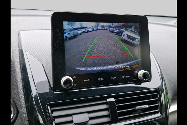 Mitsubishi Eclipse Cross 2.4 PHEV Intense Deze auto is reeds binnen en kunt U ALS EERSTE bezichtigen! Fabrieksgarantie tot 2030!