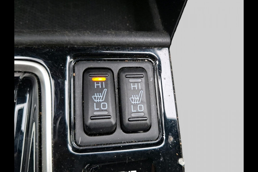 Mitsubishi Eclipse Cross 2.4 PHEV Intense Deze auto is reeds binnen en kunt U ALS EERSTE bezichtigen! Fabrieksgarantie tot 2030!