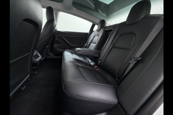 Tesla Model 3 RWD SR plus LFP Accu AutoPilot Leder Panoramadak Adaptive-Cruise Camera's Elektr.-Stuur+Stoelen+Spiegels+Geheugen+Easy-Entry+Ver Navi LED DAB Voorverwarmen Keyless One-Pedal-Drive Lmv 18" SOH 90% 1e Eigenaar Origineel Nederlandse Auto