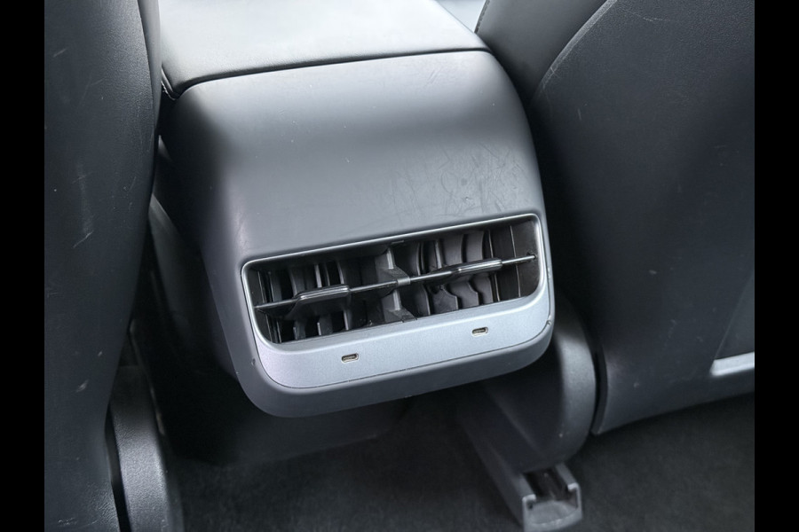 Tesla Model 3 RWD SR plus LFP Accu AutoPilot Leder Panoramadak Adaptive-Cruise Camera's Elektr.-Stuur+Stoelen+Spiegels+Geheugen+Easy-Entry+Ver Navi LED DAB Voorverwarmen Keyless One-Pedal-Drive Lmv 18" SOH 90% 1e Eigenaar Origineel Nederlandse Auto