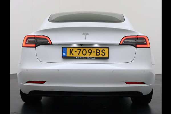 Tesla Model 3 RWD SR plus LFP Accu AutoPilot Leder Panoramadak Adaptive-Cruise Camera's Elektr.-Stuur+Stoelen+Spiegels+Geheugen+Easy-Entry+Ver Navi LED DAB Voorverwarmen Keyless One-Pedal-Drive Lmv 18" SOH 90% 1e Eigenaar Origineel Nederlandse Auto