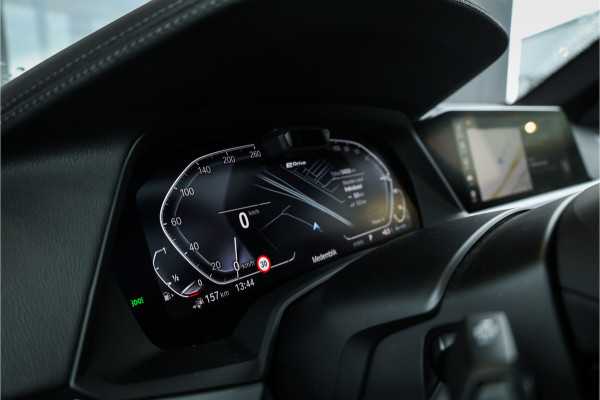 BMW X5 xDrive45e High Executive - M Sport | Panorama | Luchtvering | Memory | HUD