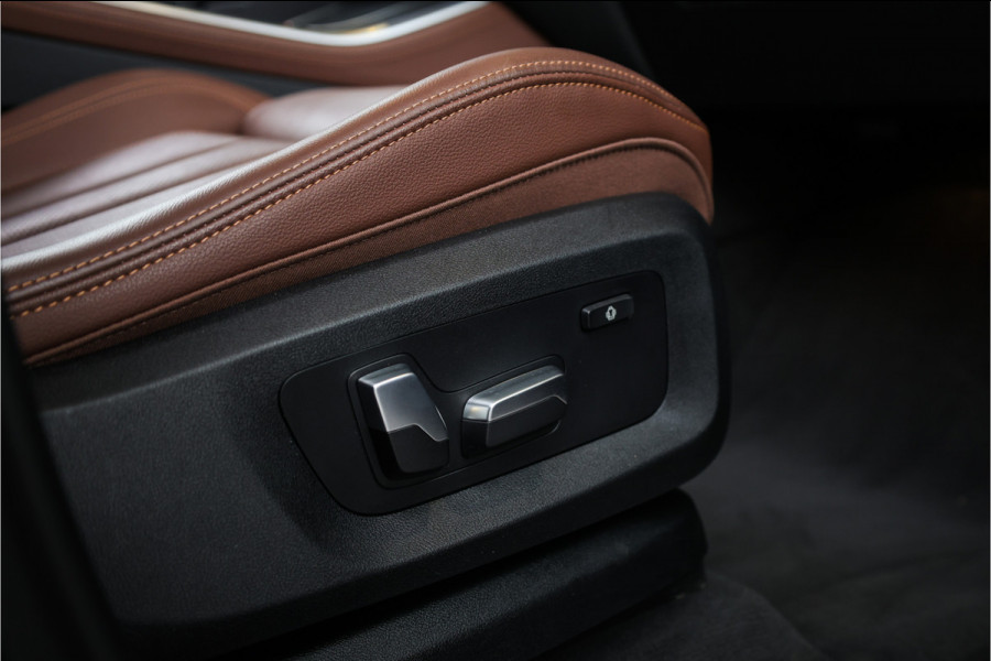 BMW X5 xDrive45e High Executive - M Sport | Panorama | Luchtvering | Memory | HUD