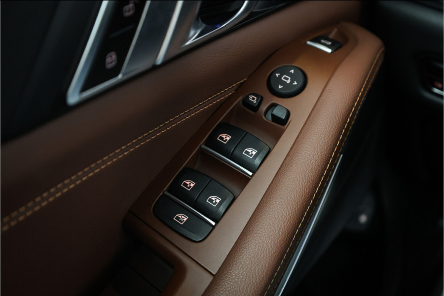 BMW X5 xDrive45e High Executive - M Sport | Panorama | Luchtvering | Memory | HUD