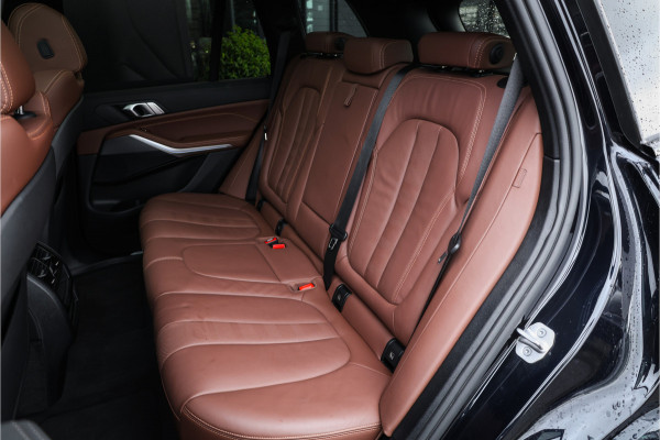 BMW X5 xDrive45e High Executive - M Sport | Panorama | Luchtvering | Memory | HUD