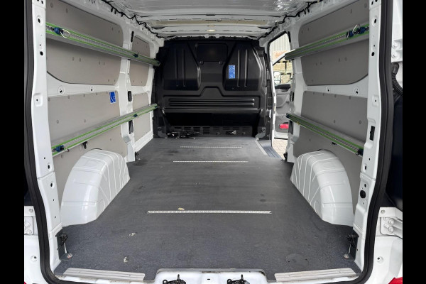 Ford Transit Custom 320 2.0 TDCI L2H1 Trend 136pk | Navi | Carplay | Camera | BLIS | ACC | Betonplex | Winterpack | GARANTIE 2028