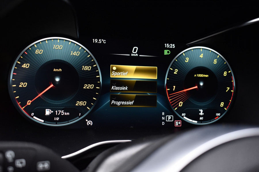 Mercedes-Benz C-Klasse Estate 160 Business Solution AMG Limited | Trekhaak afn. | Achteruitrij Camera | High-Performance LED | Digitale Cockpit | Orig. NL |