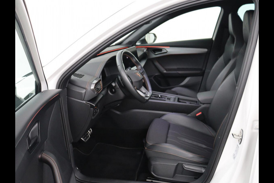 CUPRA Formentor 1.4 eHybrid VZ | 245pk | Adaptive cruise | Stuurverwarming | Carplay | Sfeerverlichting | Camera | Sportstoelen | Full LED | Half leder | Navigatie | Keyless | PHEV | Plug In