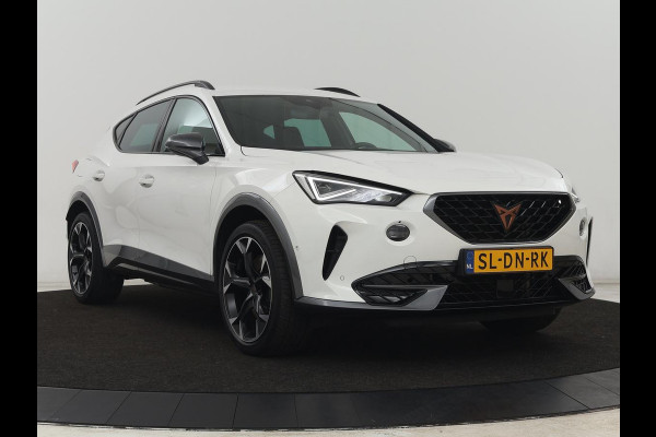 CUPRA Formentor 1.4 eHybrid VZ | 245pk | Adaptive cruise | Stuurverwarming | Carplay | Sfeerverlichting | Camera | Sportstoelen | Full LED | Half leder | Navigatie | Keyless | PHEV | Plug In