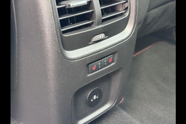 Ford Kuga 2.5 PHEV ST-Line | Orig. NL Auto |  Panoramadak | Winter Pack | Head up Display | Adaptive LED