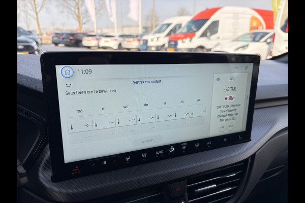 Ford Kuga 2.5 PHEV ST-Line | Orig. NL Auto |  Panoramadak | Winter Pack | Head up Display | Adaptive LED