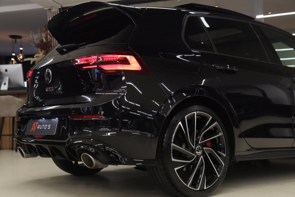 Volkswagen Golf 2.0 TSI GTI CLUBSPORT/NURBURGRING/PANO/LEER/IQ-LIGHT/HUD/MEMORY/VOLL