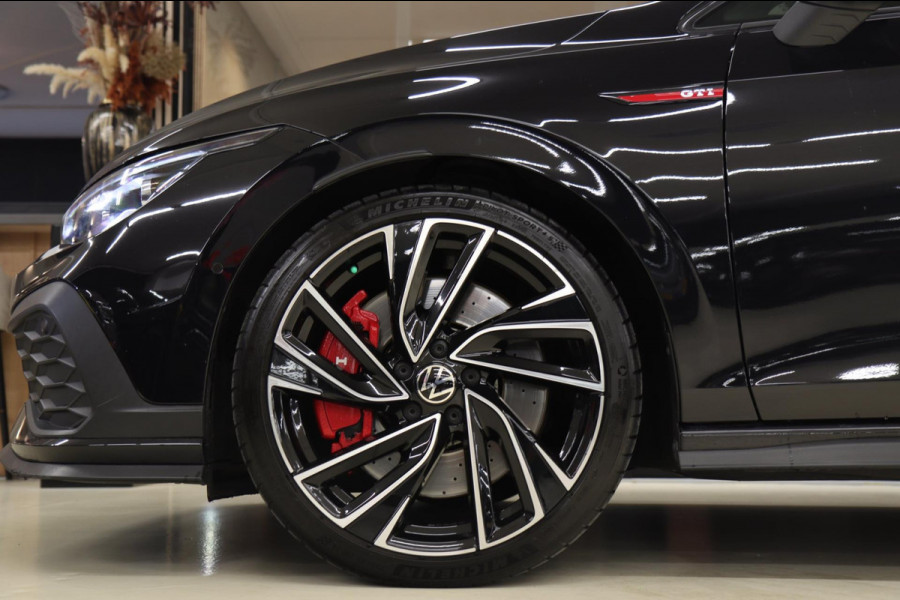 Volkswagen Golf 2.0 TSI GTI CLUBSPORT/NURBURGRING/PANO/LEER/IQ-LIGHT/HUD/MEMORY/VOLL