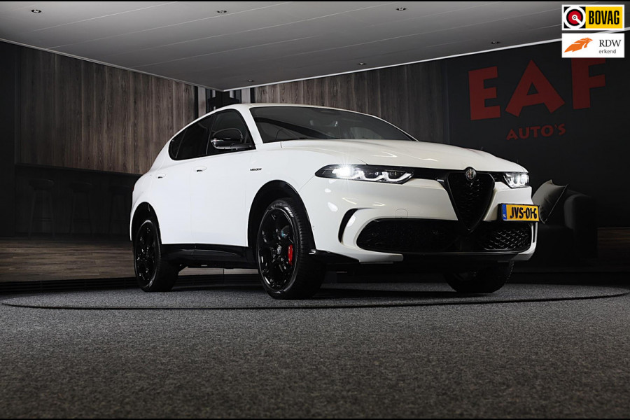 Alfa Romeo Tonale 1.5T Hybrid Veloce / 160 PK / Acc / Leder / Navi / 360 Camera / HK / Sfeerverlichting / Dode Hoek / Lane Assist