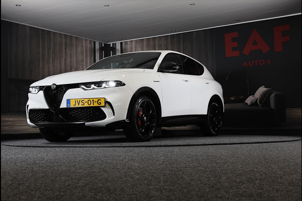 Alfa Romeo Tonale 1.5T Hybrid Veloce / 160 PK / Acc / Leder / Navi / 360 Camera / HK / Sfeerverlichting / Dode Hoek / Lane Assist