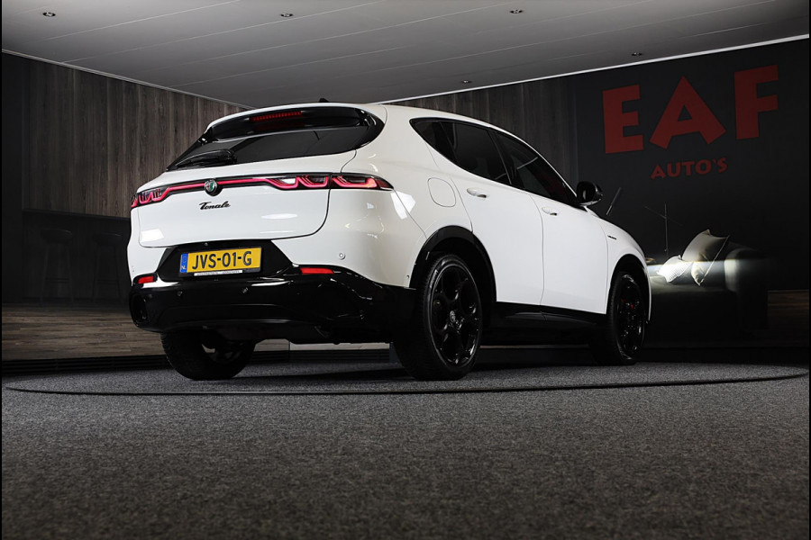 Alfa Romeo Tonale 1.5T Hybrid Veloce / 160 PK / Acc / Leder / Navi / 360 Camera / HK / Sfeerverlichting / Dode Hoek / Lane Assist