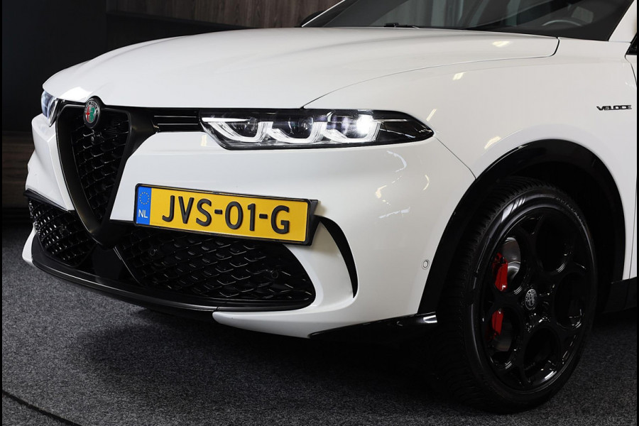 Alfa Romeo Tonale 1.5T Hybrid Veloce / 160 PK / Acc / Leder / Navi / 360 Camera / HK / Sfeerverlichting / Dode Hoek / Lane Assist