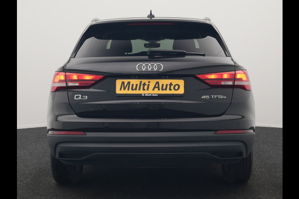 Audi Q3 45 TFSI e edition Plug In Hybrid 245pk Dealer O.H. PHEV | Trekhaak Af Fabriek | Adaptive Cruise | Camera | Voorstoelen Verwarmd | Blis | Apple Carplay | Virtual | Navigatie | DAB |