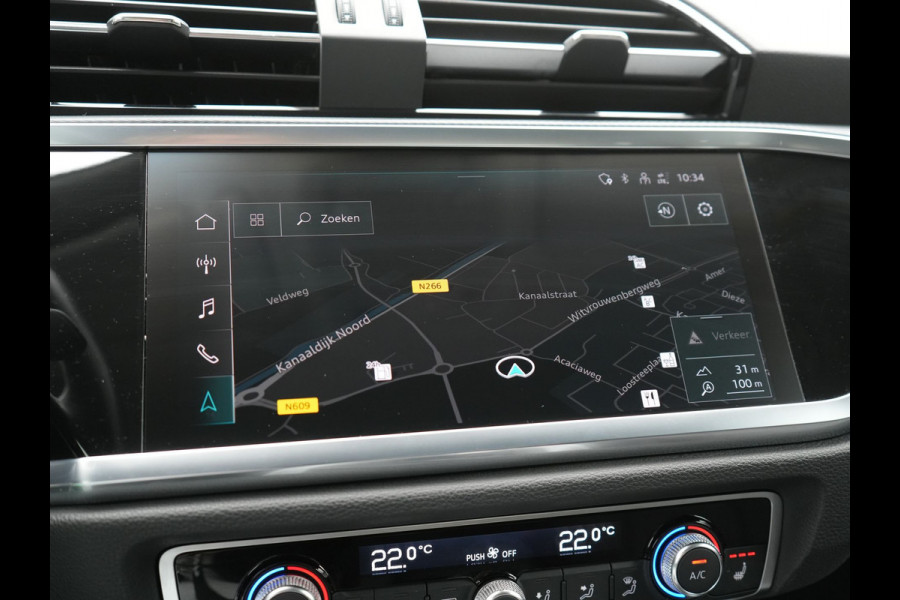 Audi Q3 45 TFSI e edition Plug In Hybrid 245pk Dealer O.H. PHEV | Trekhaak Af Fabriek | Adaptive Cruise | Camera | Voorstoelen Verwarmd | Blis | Apple Carplay | Virtual | Navigatie | DAB |