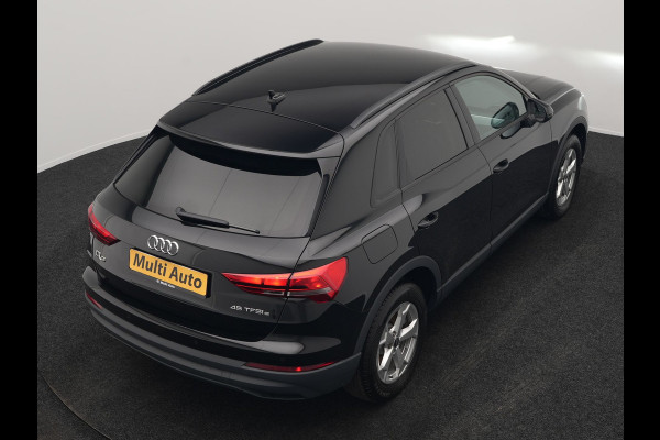 Audi Q3 45 TFSI e edition Plug In Hybrid 245pk Dealer O.H. PHEV | Trekhaak Af Fabriek | Adaptive Cruise | Camera | Voorstoelen Verwarmd | Blis | Apple Carplay | Virtual | Navigatie | DAB |