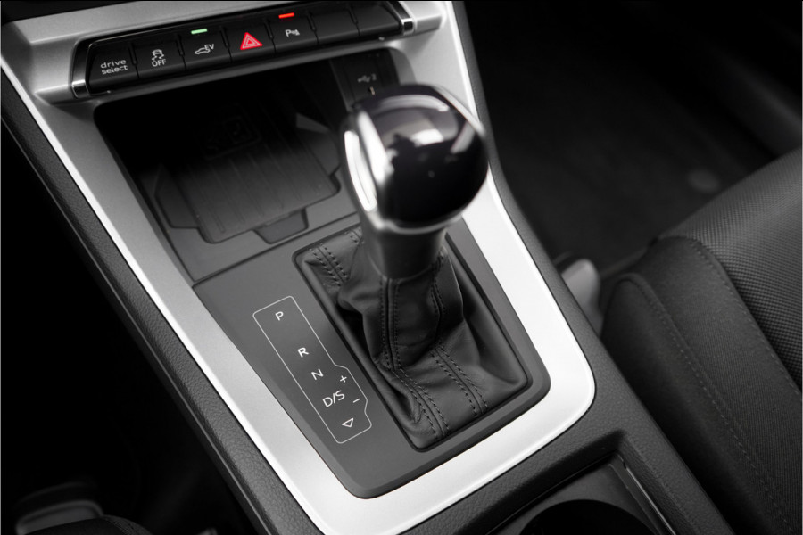 Audi Q3 45 TFSI e S Edition Virtual Cockpit Navi Cruise Stoelverw