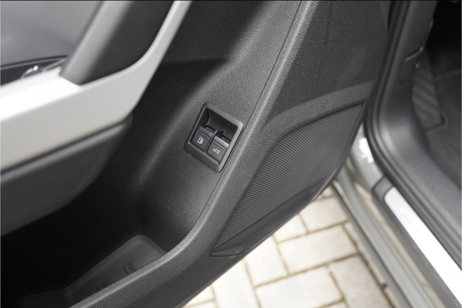 Audi Q3 45 TFSI e S Edition Virtual Cockpit Navi Cruise Stoelverw