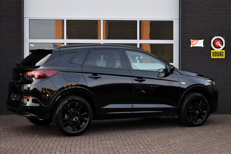 Opel Grandland 1.2 Turbo 130PK Aut. GS | 2x AGR | Camera | Carplay | Stoel, Voorruit & Stuurverw. | Incl. garantie