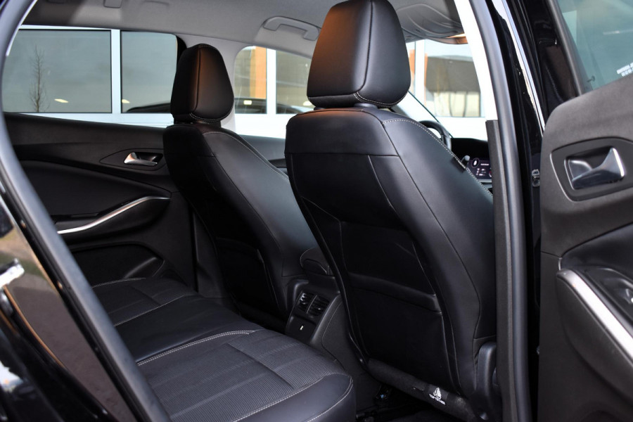Opel Grandland 1.2 Turbo 130PK Aut. GS | 2x AGR | Camera | Carplay | Stoel, Voorruit & Stuurverw. | Incl. garantie