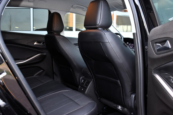 Opel Grandland 1.2 Turbo 130PK Aut. GS | 2x AGR | Camera | Carplay | Stoel, Voorruit & Stuurverw. | Incl. garantie