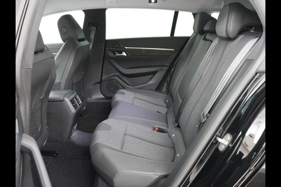 Peugeot 508 1.6 HYbrid Allure | Adaptive cruise | Half leder | Stoelverwarming | Camera | Carplay | Full LED | Navigatie | Climate control | Parkeerhulp | PHEV | Plug In