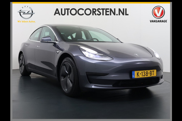 Tesla Model 3 RWD SR plus LFP Accu Trekhaak AutoPilot Leder Panoramadak Adaptive-Cruise Camera's Elektr.-Stuur+Stoelen+Spiegels+Geheugen+Easy- Navi LED DAB Voorverwarmen Keyless One-Pedal-Drive Lmv 18" SOH 92% 1e Eigenaar Origineel Nederlandse Auto 1.000kg Trekvermogen