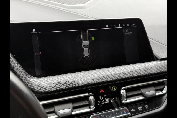BMW 1-serie 116i Business Edition | Apple Carplay | Navi | Origineel NL | Dealeronderhouden