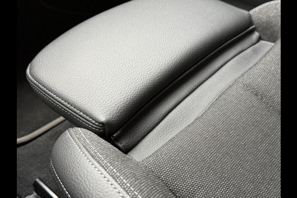 BMW 1-serie 116i Business Edition | Apple Carplay | Navi | Origineel NL | Dealeronderhouden