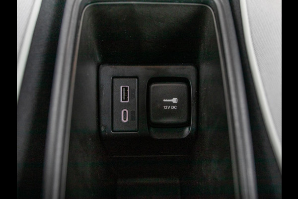 Fiat 500 Hybrid Torino Launch Edition | Private Lease € 387,- | New | Clima | Carplay | PDC | Priv Glass | Celestial Blue