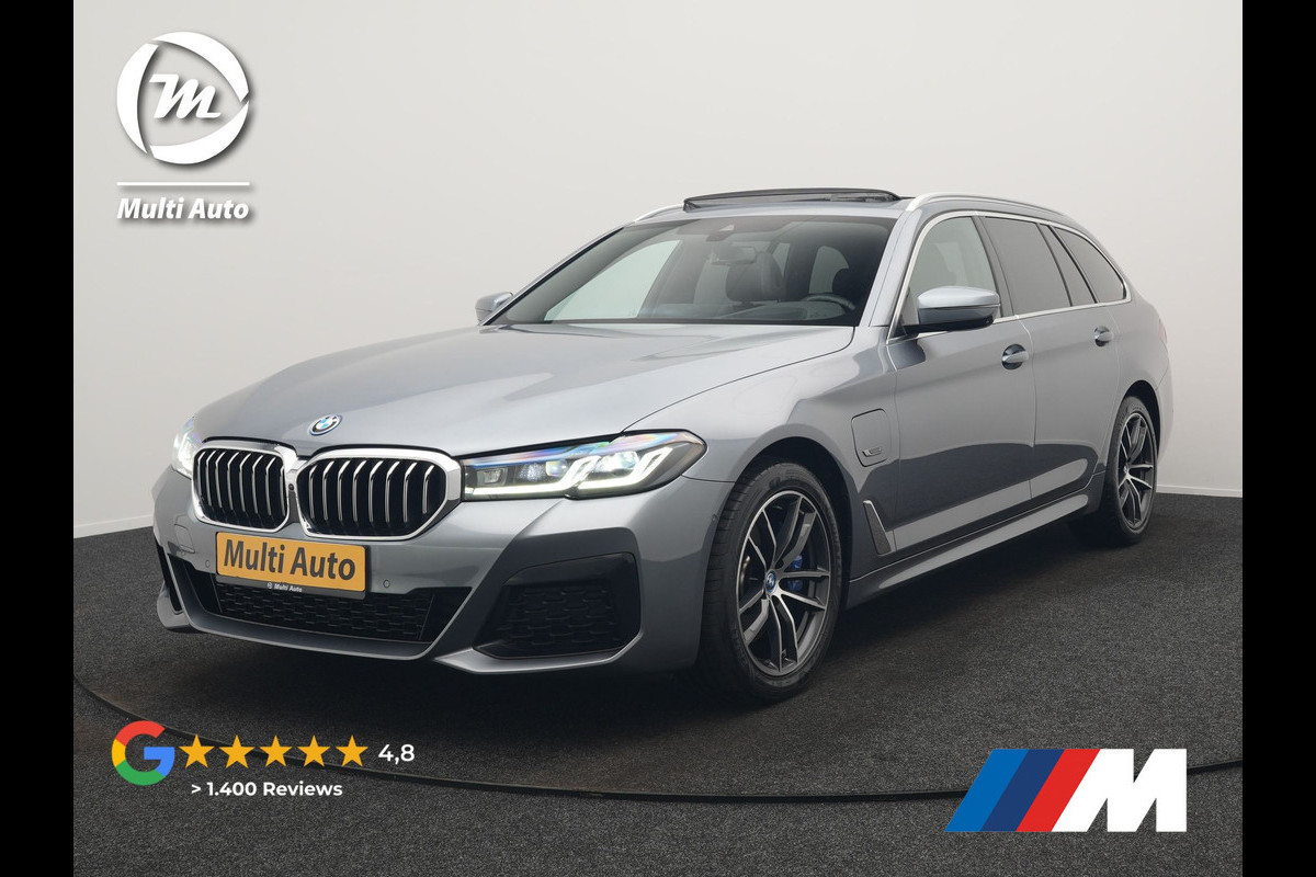 BMW 5 Serie Touring 530e xDrive M Sport Plug In Hybrid 293pk Dealer O.H. PHEV | Panodak | Head Up | Laser LED | 360 Camera | Harman & Kardon | Sfeerverlichting | Alcantara Sportstoelen Verwarmd | Keyless | Blis | Virtual | Navigatie | DAB |