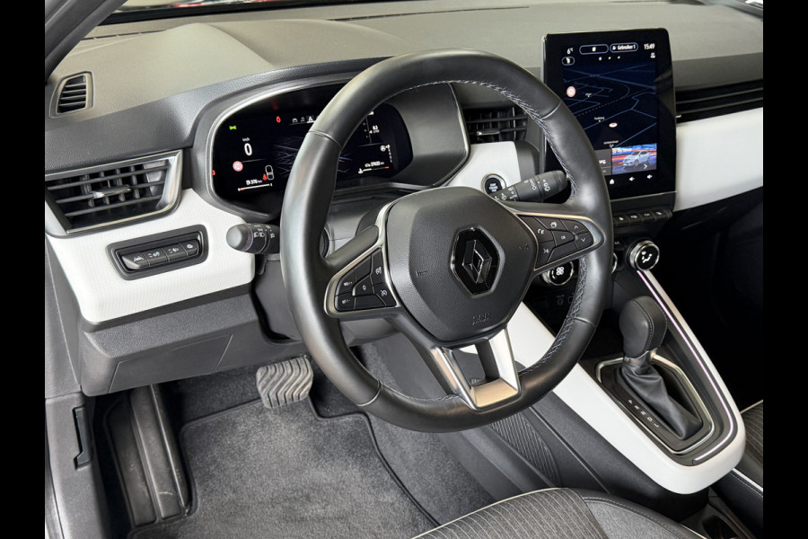 Renault Clio 1.0 TCe 92pk Aut | Intens | Groot Navi | Bose | 17" | Dode hoek | 360 | Stoel & Stuur verwarming | Volledig Renault Dealer onderhouden!