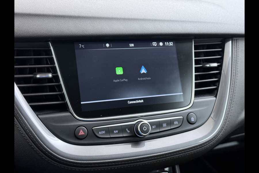 Opel Grandland X AUT-8 T131pk Innovation Trekhaak LED Navi 17"lm Keyless 1/2Leer AGR-Comfort-Stoel+Verwarmd Apple/Android Pdc Dab Ecc Tel. Isofix Mistlampen Priv.Glass Blindspot Lane-dep. Bordherk. Usb Bluetooth CruiseControl Licht-/Zichtpakket Elek.Inkl.spiegels Elek.Ramen Led 17''LM 1.2 Turbo Business Elegance NL-auto EURO 6 Origin.NLse auto Volledig Dealer onderhouden 1300kg trekvermogen € 39.000,- nieuw