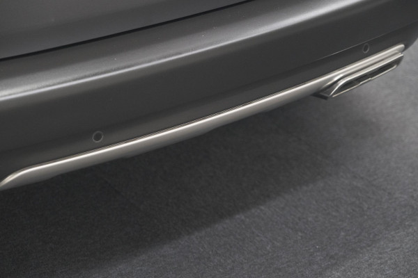 Peugeot 2008 PureTech 130 GT-Line | Allseason Banden | Panoramadak | Apple Carplay | Parkeersensoren