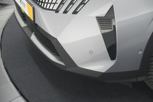 Peugeot 3008 1.2 Hybrid 136 GT | Panoramdak | 360 Camera | Stoelverwarming | Elektrische Kofferklep | Allseason Banden